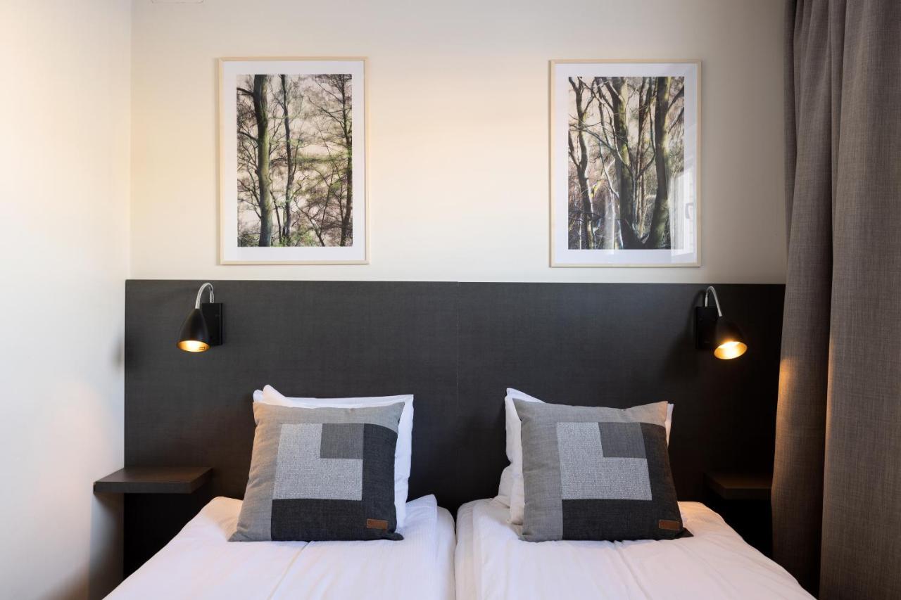 Hotel Bishops Arms Mora Exterior foto